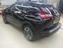 Peugeot e-2008 EV GT Avantage 54 kWh | Fase 3 laden | SOH 98% | Massage | Luxe stoelen | Warmtepomp | Navigatie | NL auto | 17.500km |