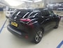 Peugeot e-2008 EV GT Avantage 54 kWh | Fase 3 laden | SOH 98% | Massage | Luxe stoelen | Warmtepomp | Navigatie | NL auto | 17.500km |