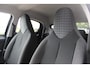 Peugeot 108 1.0 e-VTi Allure | Navi by app | Camera | Climate control | All season | Extra geinte ramen | Lichtmetaal |
