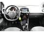 Peugeot 108 1.0 e-VTi Allure | Navi by app | Camera | Climate control | All season | Extra geinte ramen | Lichtmetaal |