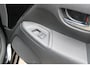 Peugeot 108 1.0 e-VTi Allure | Navi by app | Camera | Climate control | All season | Extra geinte ramen | Lichtmetaal |