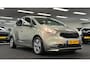 Kia Venga 1.6 CVVT DynamicLine*Automaat*Trekhaak*Camera*Navi
