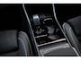 Volvo EX40 Single Motor Extended Range Ultra Europa 82 kWh Black Edition | Getint glas | Nubuck | Panoramadak | Harman/Kardon | Stoelverwarming voor + achter | Keyless | 20" Velgen |