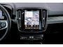 Volvo EX40 Single Motor Extended Range Ultra Europa 82 kWh Black Edition | Getint glas | Nubuck | Panoramadak | Harman/Kardon | Stoelverwarming voor + achter | Keyless | 20" Velgen |