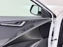Kia Niro EV ExecutiveLine 204PK 64.8kWh Adap.Cruise Head-Up Stoelverwarming+Ventilatie Camera Schuif-/Kanteldak Apple Carplay Android Auto Ecc Pdc SOH 100% Elek.Stoelen Memory Privacy Glas DAB Elek.Achterklep Lmv 17" 1e Eigenaar Dealeronderhouden Origineel Nederlandse Auto