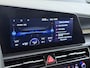 Kia Niro EV ExecutiveLine 204PK 64.8kWh Adap.Cruise Head-Up Stoelverwarming+Ventilatie Camera Schuif-/Kanteldak Apple Carplay Android Auto Ecc Pdc SOH 100% Elek.Stoelen Memory Privacy Glas DAB Elek.Achterklep Lmv 17" 1e Eigenaar Dealeronderhouden Origineel Nederlandse Auto