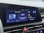 Kia Niro EV ExecutiveLine 204PK 64.8kWh Adap.Cruise Head-Up Stoelverwarming+Ventilatie Camera Schuif-/Kanteldak Apple Carplay Android Auto Ecc Pdc SOH 100% Elek.Stoelen Memory Privacy Glas DAB Elek.Achterklep Lmv 17" 1e Eigenaar Dealeronderhouden Origineel Nederlandse Auto