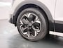 Kia Niro EV ExecutiveLine 204PK 64.8kWh Adap.Cruise Head-Up Stoelverwarming+Ventilatie Camera Schuif-/Kanteldak Apple Carplay Android Auto Ecc Pdc SOH 100% Elek.Stoelen Memory Privacy Glas DAB Elek.Achterklep Lmv 17" 1e Eigenaar Dealeronderhouden Origineel Nederlandse Auto