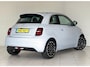Fiat 500e La Prima 42 kWh | Panoramadak | Apple-Android | 8 Jaar Fabrieks-Garantie