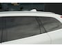 Volvo XC60 2.0 D3 FWD Summum | 150PK | Pano | Leder | Camera | Trekhaak Deze Volvo XC60 D3 Summum is een bijzonder complete en comfortabele SUV waarin de kenmerkende Scandinavische kwaliteit van Volvo uitstekend samenkomt met luxe, veiligheid en praktische bruikb