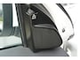 Volvo XC60 2.0 D3 FWD Summum | 150PK | Pano | Leder | Camera | Trekhaak Deze Volvo XC60 D3 Summum is een bijzonder complete en comfortabele SUV waarin de kenmerkende Scandinavische kwaliteit van Volvo uitstekend samenkomt met luxe, veiligheid en praktische bruikb
