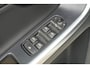 Volvo XC60 2.0 D3 FWD Summum | 150PK | Pano | Leder | Camera | Trekhaak Deze Volvo XC60 D3 Summum is een bijzonder complete en comfortabele SUV waarin de kenmerkende Scandinavische kwaliteit van Volvo uitstekend samenkomt met luxe, veiligheid en praktische bruikb