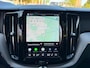 Volvo XC60 2.0 T8 Plug-in hybrid AWD Ultimate Dark Pano / Afn. Trekhaak / Camera / Stoel memorie / Stoel & Stuurw. verw.