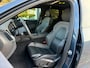 Volvo XC60 2.0 T8 Plug-in hybrid AWD Ultimate Dark Pano / Afn. Trekhaak / Camera / Stoel memorie / Stoel & Stuurw. verw.