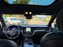 Volvo XC60 2.0 T8 Plug-in hybrid AWD Ultimate Dark Pano / Afn. Trekhaak / Camera / Stoel memorie / Stoel & Stuurw. verw.