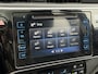 Toyota Auris 1.8 Hybrid Trend ✓Dealer Onderhouden✓2e Eigenaar✓Pano✓Trekhaak✓Camera✓Navi✓Clima✓Cruise✓Lm velgen✓Extra Winterset✓136pk✓N.A.P✓Apk tot 07-2027