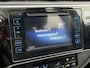 Toyota Auris 1.8 Hybrid Trend ✓Dealer Onderhouden✓2e Eigenaar✓Pano✓Trekhaak✓Camera✓Navi✓Clima✓Cruise✓Lm velgen✓Extra Winterset✓136pk✓N.A.P✓Apk tot 07-2027