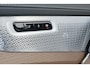 Volvo XC90 T8 Plug-in hybrid AWD Ultra Bright Exec. Ed. - Luchtvering - Panorama/schuifdak - IntelliSafe Assist & Surround - 360º Camera - Bowers & Wilkins audio - Adaptieve LED koplampen - Verwarmde voorstoelen, stuur & achterbank - Parkeersensoren voor & achter - Elektr. bedienb. voorstoelen met geheugen - Head up display - Draadloze tel. lader - Extra getint glas - 22' LMV