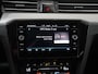 Volkswagen Passat Variant 1.4 TSI PHEV GTE Business | Panoramadak | Trekhaak | Zondag Open!