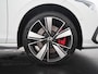 Volkswagen Golf 1.4 eHybrid GTE | Panoramadak | Head-up | IQ.Light | Zondag open!