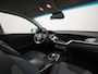 Kia Niro EV e-Niro DynamicLine 64 kWh | SOH 100% | Trekhaak | Zondag Open!