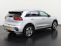 Kia Niro EV e-Niro DynamicLine 64 kWh | SOH 100% | Trekhaak | Zondag Open!