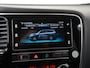 Mitsubishi Outlander 2.4 PHEV Instyle | Trekhaak | Leder | Elektr stoelverstelling | Zondag Open!