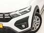 Dacia Jogger 1.0 TCe 100 ECO-G Sport 7 Persoons (APPLE CARPLAY, LPG, NAVIGATIE, GETINT GLAS, CRUISE, SPORTSTOELEN, PARKEERSENSOREN, NIEUWSTAAT)