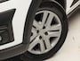 Dacia Jogger 1.0 TCe 100 ECO-G Sport 7 Persoons (APPLE CARPLAY, LPG, NAVIGATIE, GETINT GLAS, CRUISE, SPORTSTOELEN, PARKEERSENSOREN, NIEUWSTAAT)