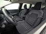 Dacia Jogger 1.0 TCe 100 ECO-G Sport 7 Persoons (APPLE CARPLAY, LPG, NAVIGATIE, GETINT GLAS, CRUISE, SPORTSTOELEN, PARKEERSENSOREN, NIEUWSTAAT)