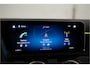 Mercedes-Benz A-klasse 180 Business Solution AMG 136PK | A35 Optiek | Pano | Sfeer | LED | Carplay | Garantie