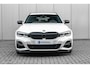 BMW 3-Serie Touring 320i High Executive Edition l M Styling l Leder Interieur l Pano Dak l Stoelverwarming l LED l 19"l Navi l Harman Kardon Sound