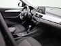 BMW X1 xDrive25e | WORDT VERWACHT | HEAD-UP DISPLAY | TREKHAAK | ELEKTRISCHE ACHTERKLEP | ACHTERUITRIJCAMERA | STOELVERWARMING | NAVIGATIE | BLUETOOTH | CRUISE CONTROL | LICHTMETALEN VELGEN |