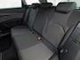 SEAT Leon 1.0 EcoTSI Intense Sport Automaat (APPLE CARPLAY, NAVIGATIE, CLIMATE, KEYLESS, SPORTSTOELEN, PARKEERSENSOREN, GETINT GLAS, CRUISE, NIEUWSTAAT)