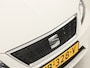 SEAT Leon 1.0 EcoTSI Intense Sport Automaat (APPLE CARPLAY, NAVIGATIE, CLIMATE, KEYLESS, SPORTSTOELEN, PARKEERSENSOREN, GETINT GLAS, CRUISE, NIEUWSTAAT)