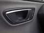 SEAT Leon 1.0 EcoTSI Intense Sport Automaat (APPLE CARPLAY, NAVIGATIE, CLIMATE, KEYLESS, SPORTSTOELEN, PARKEERSENSOREN, GETINT GLAS, CRUISE, NIEUWSTAAT)
