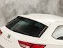SEAT Leon 1.0 EcoTSI Intense Sport Automaat (APPLE CARPLAY, NAVIGATIE, CLIMATE, KEYLESS, SPORTSTOELEN, PARKEERSENSOREN, GETINT GLAS, CRUISE, NIEUWSTAAT)