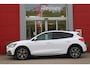 Ford Focus 1.5 EcoBoost 150PK AUTOMAAT ACTIVE BUSINESS | AFNEEMBARE TREKHAAK | TECHNOLOGY PACK: (ADAPTIVE CRUISE CONTROL, GROOTLICHT ASSISTENT, TRAFFIC SIGN RECOGNITION, EVASIVE STEERING ASSIST, DRIVER ALERT, LANE CENTRING ASSIST EN STOP & GO) | PARKING PACK: (VOLLEDIG AUTOMATISCH INPARKEREN, WIDE VIEW ACHTERUITRIJ CAMERA, DOOR EDGE PROTECTORS) | BANG & OLUFSEN AUDIOSYSTEM: (9 SPEAKERS EN 1 SUBWOOVER ,DAB+ RADIO) | COMFORT PACK: (AUTOMATISCHE AIRCONDITIONING, FORD KEYLESS ENTRY/START) | DESIGN PACK 2 ACTIVE BUSINESS: (PRIVACY GLASS, 18" Y-DESIGN BLACK LICHTMETALEN VELGEN, FULL LED KOPLAMPEN, LED ACHTERLICHTEN, AUTOMATISCHE NIVEAU REGELING KOPLAMPEN) | APPLE CARPLAY/ANDROID AUTO | NAVIGATIE | PARKEERSENSOREN VOOR + ACHTER |