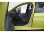 Peugeot 208 1.2 Hybrid 110 e-DCS6 Style | Parkeersensoren | Apple Carplay | Cruise Control | Airco