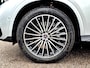 Mercedes-Benz GLC 300e 4MATIC Sport Edition | Trekhaak Wegklapbaar | Panoramadak | Burmester | 360° Camera | Memory Pakket | Stoelverwarming | Sfeerverlichting | DISTRONIC Afstandsassistent | Privacy Glas Achter | Dodehoekassistentie | Elektrisch Bedienbare Achterklep