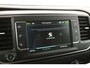 Peugeot e-Expert 50 kWh L3H1 | Snelladen | SOH 92% | Airco | Cruise | Camera | 3 Zits | Carplay | Trekhaak | Parkeersens.
