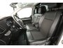 Peugeot e-Expert 50 kWh L3H1 | Snelladen | SOH 92% | Airco | Cruise | Camera | 3 Zits | Carplay | Trekhaak | Parkeersens.