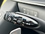 Hyundai Staria 2.2 Dubbele Cabine 6 pers Aut. Camera | 6 pers Dubbele cabine | 2 schuifdeuren | Carplay | Trekhaak | Adaptive cruise controle | Ruiten achter | Parkeersensoren voor en achter | Climate controle | Draadloos laden
