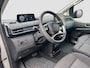 Hyundai Staria 2.2 Dubbele Cabine 6 pers Aut. Camera | 6 pers Dubbele cabine | 2 schuifdeuren | Carplay | Trekhaak | Adaptive cruise controle | Ruiten achter | Parkeersensoren voor en achter | Climate controle | Draadloos laden