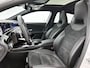 Mercedes-Benz A-klasse 180 Premium Plus  Panoramadak | elct. bedienbare voor stoelen met memory | Navigatie | Parking support met camera achter | Inclusief 24 maanden MB Certified garantie voor Europa