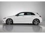 Mercedes-Benz A-klasse 180 Premium Plus  Panoramadak | elct. bedienbare voor stoelen met memory | Navigatie | Parking support met camera achter | Inclusief 24 maanden MB Certified garantie voor Europa