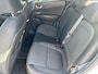 Hyundai Kona Electric EV Fashion 64 kWh | 3 fase | Stoelverwarming | Navigatie | Apple carplay | Rijklaarprijs |