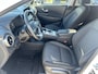 Hyundai Kona Electric EV Fashion 64 kWh | 3 fase | Stoelverwarming | Navigatie | Apple carplay | Rijklaarprijs |