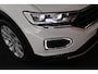 Volkswagen T-Roc 1.5 TSI 150pk DSG Style Trekhaak Camera Virtual Cockpit LED Carplay Stoelverwarming
