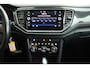 Volkswagen T-Roc 1.5 TSI 150pk DSG Style Trekhaak Camera Virtual Cockpit LED Carplay Stoelverwarming